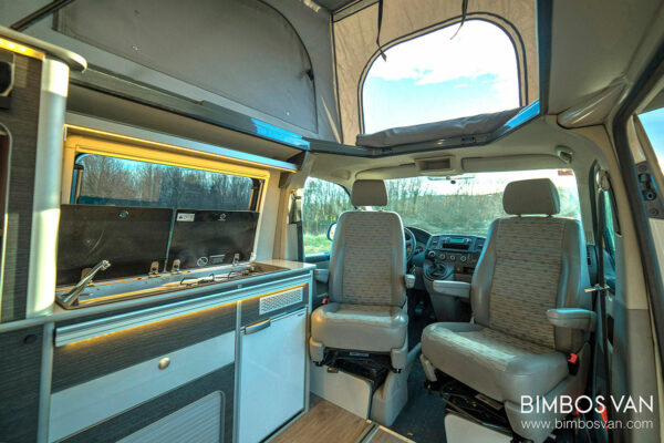 Camper Volkswagen Transporter T5 2010 VW (4 Plazas) - Imagen 2
